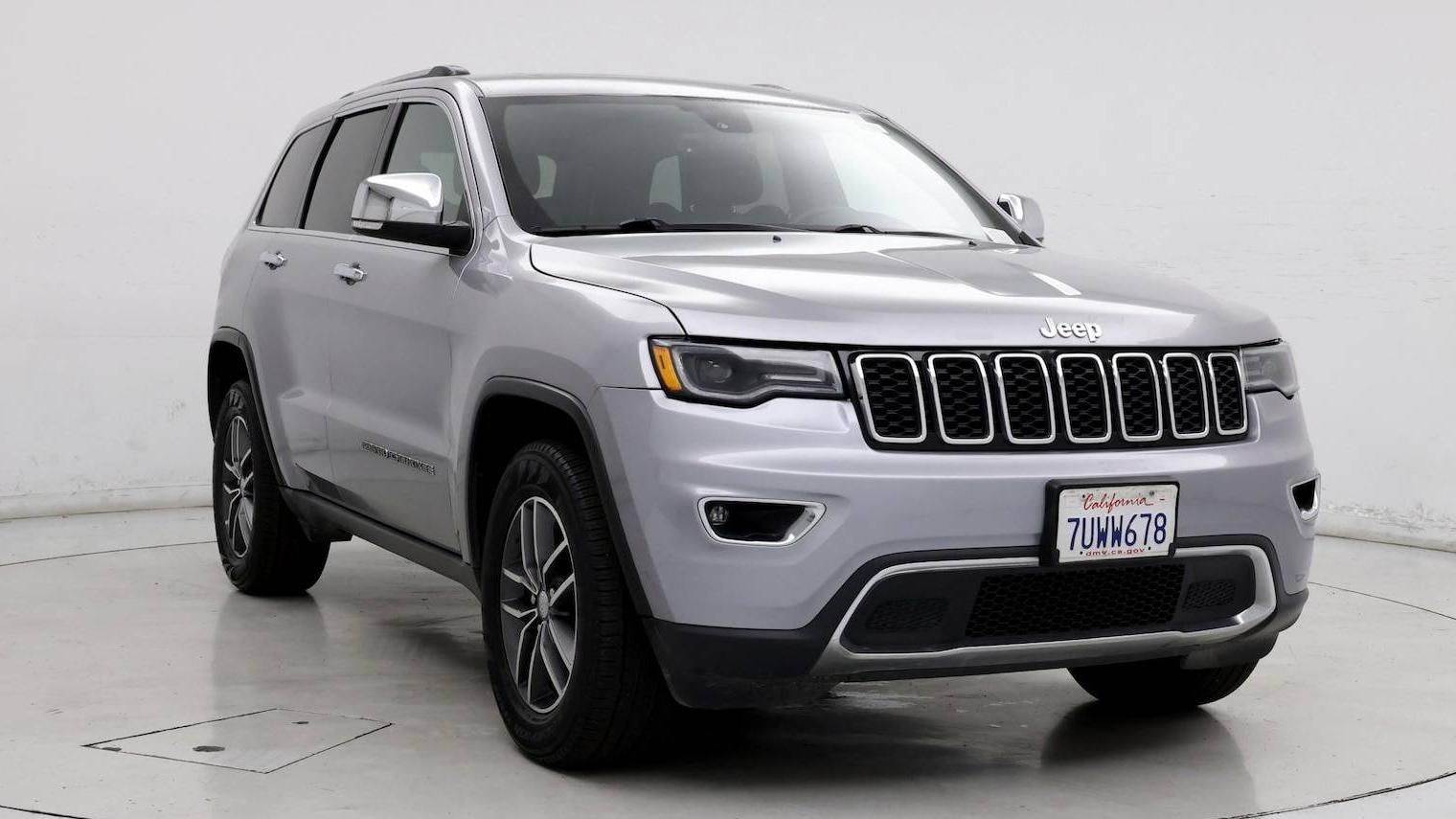 JEEP GRAND CHEROKEE 2017 1C4RJEBG5HC636175 image